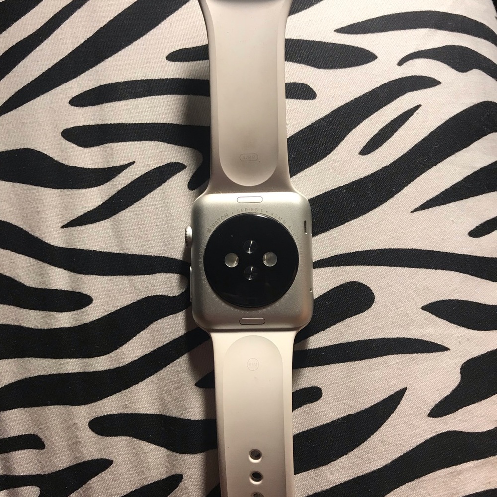 SOLD*****Series 1 42 mm Apple Watch